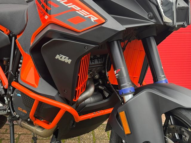 ktm - 1290-super-adventure-s