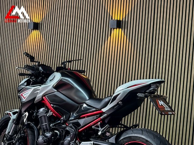 kawasaki - z900-performance