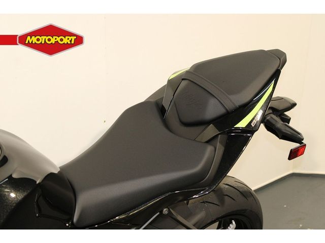 kawasaki - ninja-zx-6r-performance