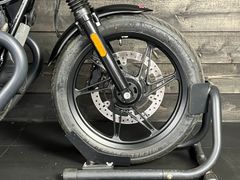 Moto Guzzi V7 IV 850 Stone Nero Ruvido 2024 occasion – foto 6 van 15