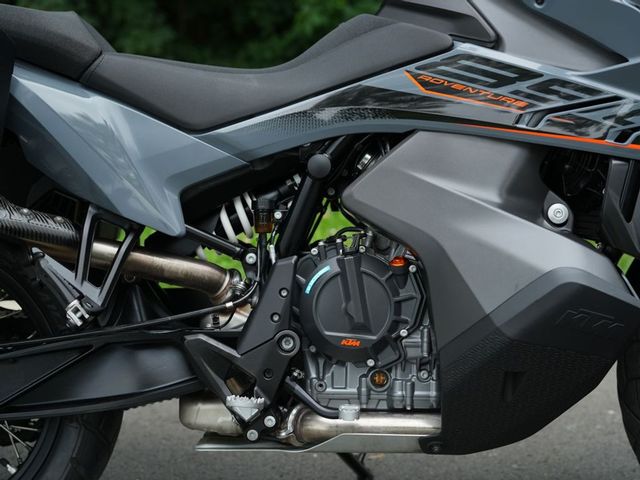 ktm - 890-adventure