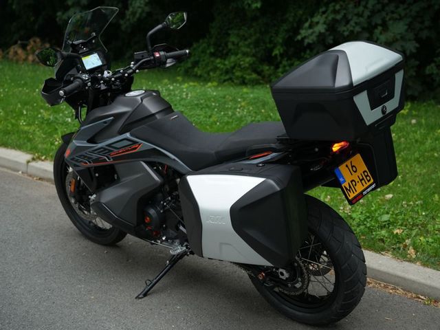 ktm - 890-adventure