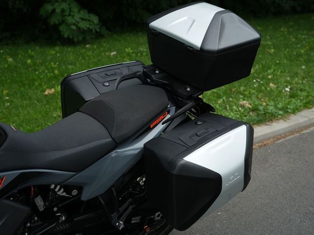 ktm - 890-adventure