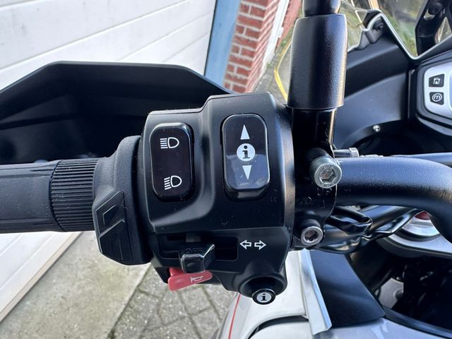 triumph - tiger-1050-sport