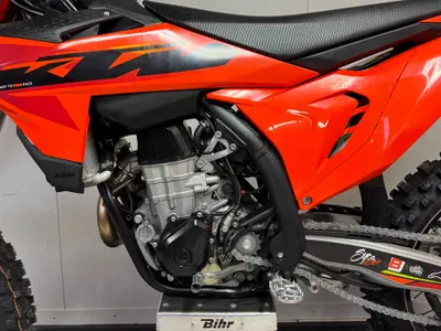 KTM 450 SX F – foto 4