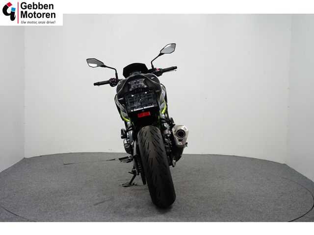 kawasaki - z900