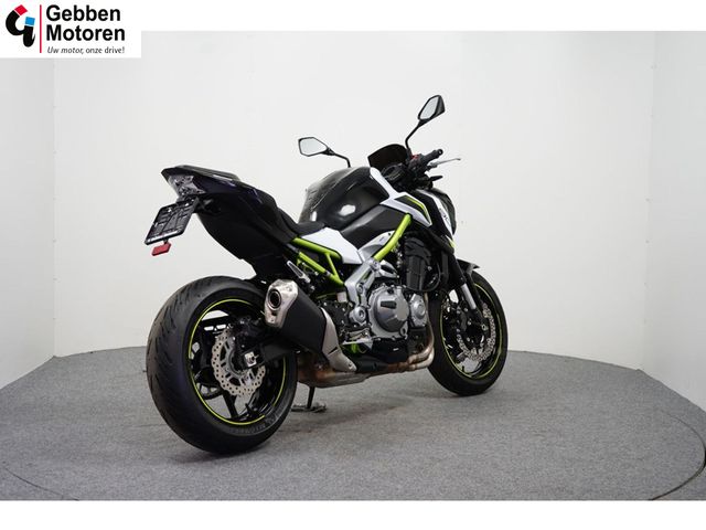 kawasaki - z900