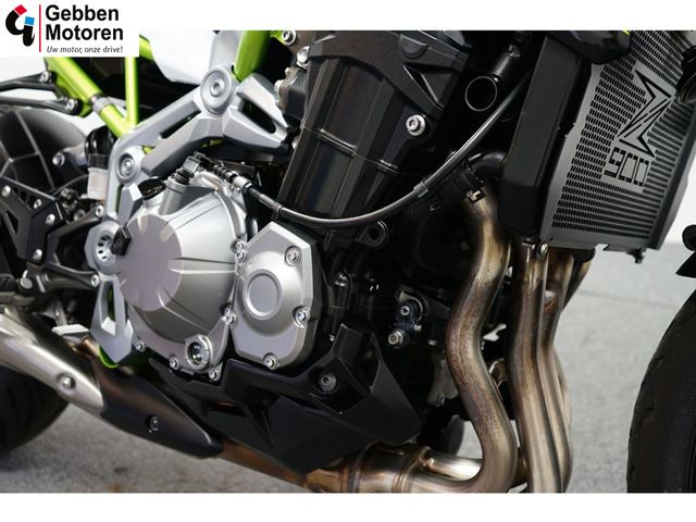 kawasaki - z900