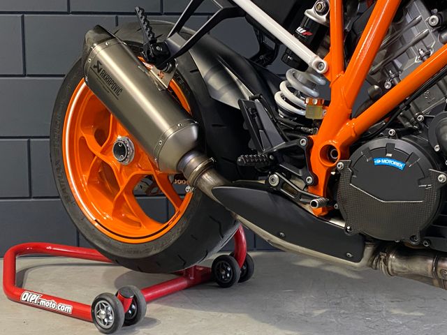 ktm - 1290-super-duke-r-se
