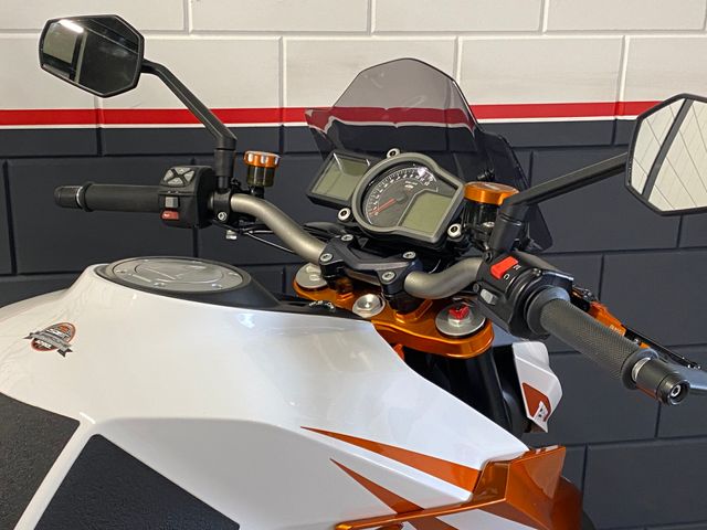 ktm - 1290-super-duke-r-se