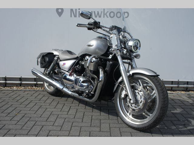 triumph - thunderbird-lt-abs