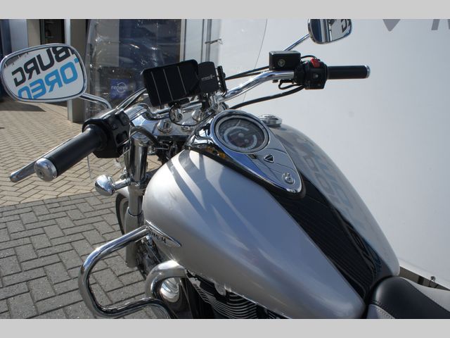 triumph - thunderbird-lt-abs
