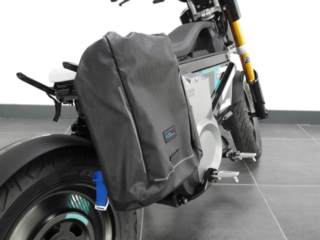 bmw - ce-02