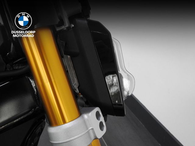 bmw - ce-02