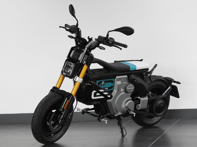 bmw - ce-02