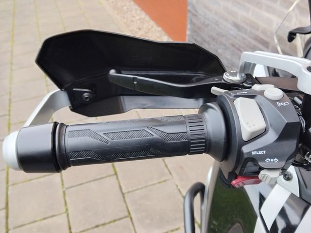 QJMOTOR - srt-600-sx-touring