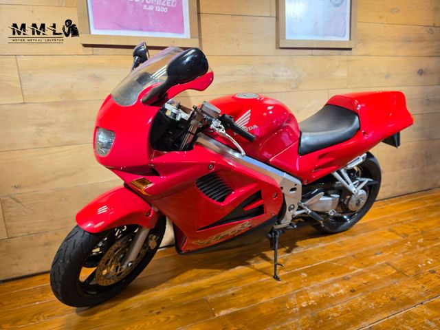 honda - vfr-750-f