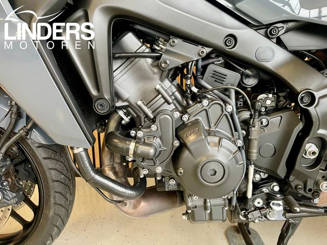 yamaha - tracer-9-gt--