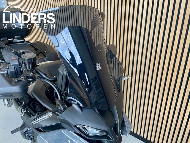 yamaha - tracer-9-gt--