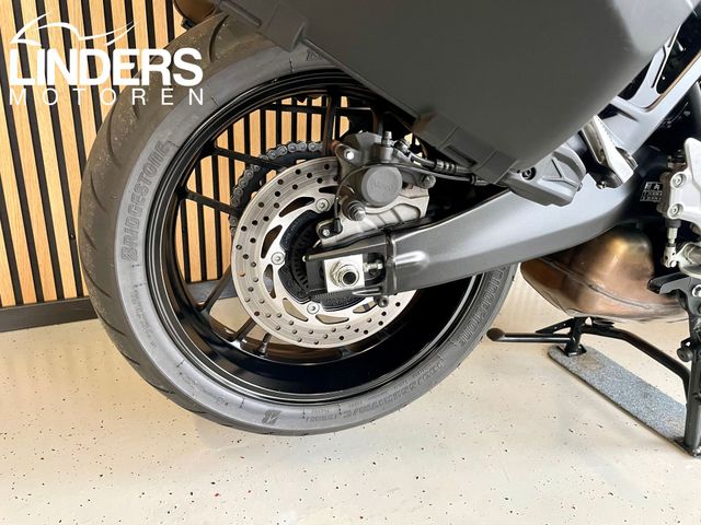 yamaha - tracer-9-gt--