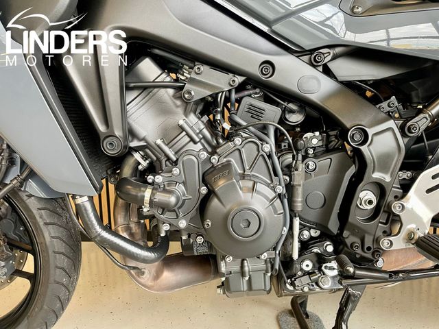 yamaha - tracer-9-gt--