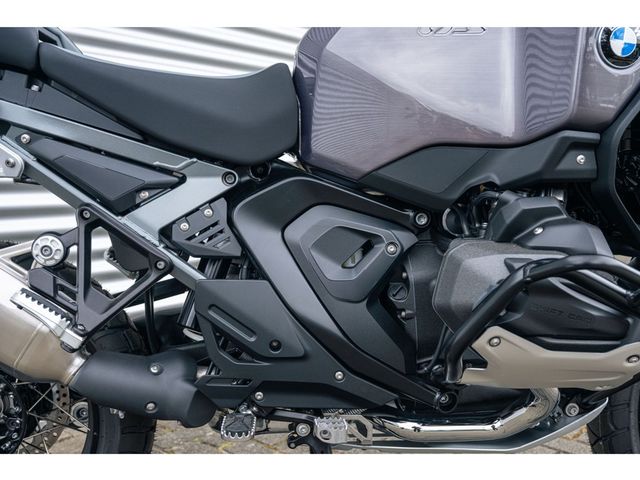 bmw - r-1300-gs-adventure