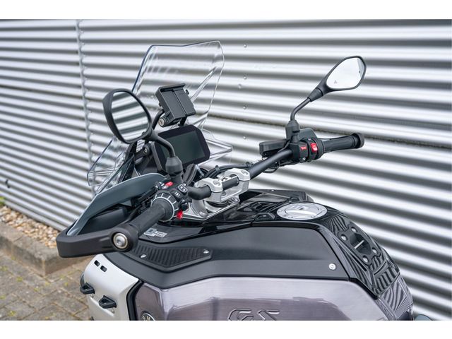 bmw - r-1300-gs-adventure