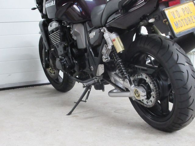 kawasaki - zrx-1100