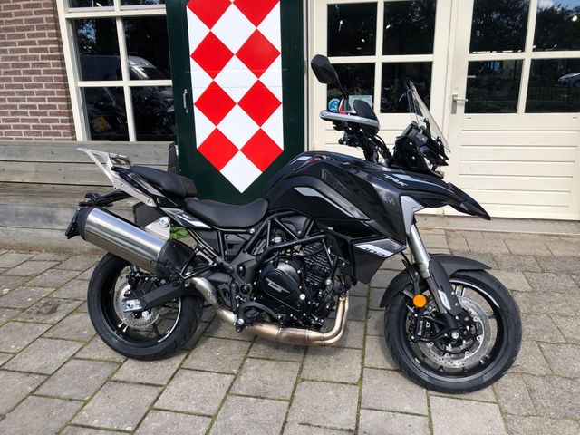 benelli - trk-702