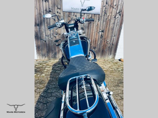 suzuki - vl-1500-lc-intruder