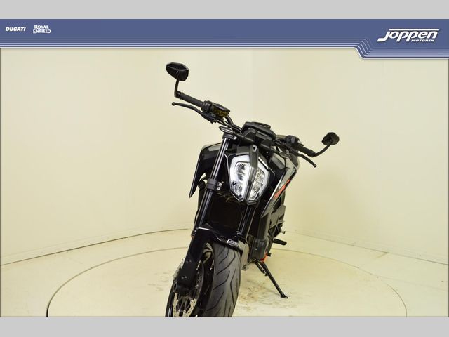 ktm - 790-duke