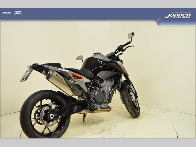 ktm - 790-duke
