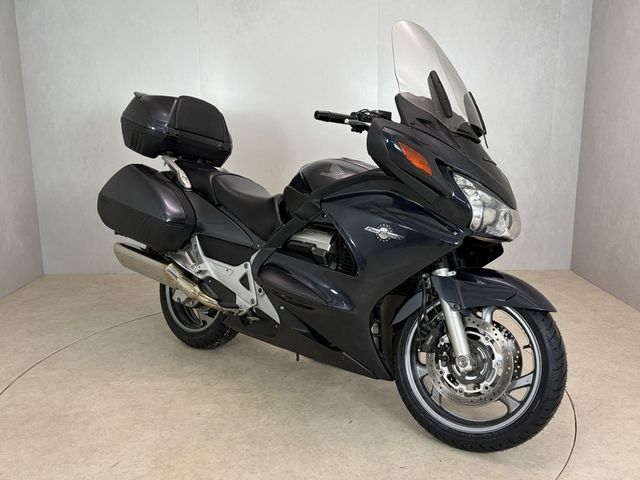 honda - st-1300-pan-european-abs