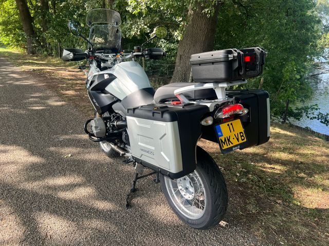 bmw - r-1200-gs