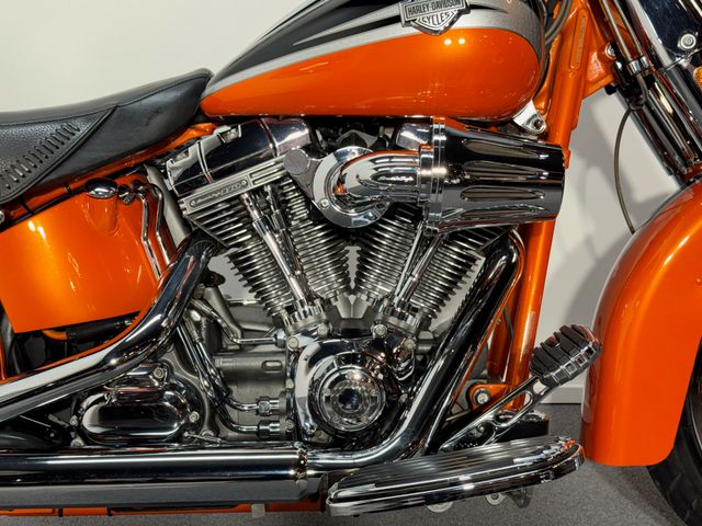 harley-davidson - convertible-cvo-flstse-softail