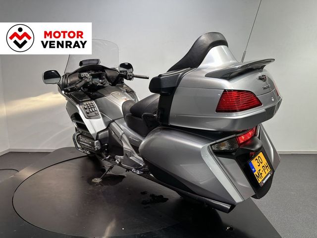 honda - gl-1800-goldwing