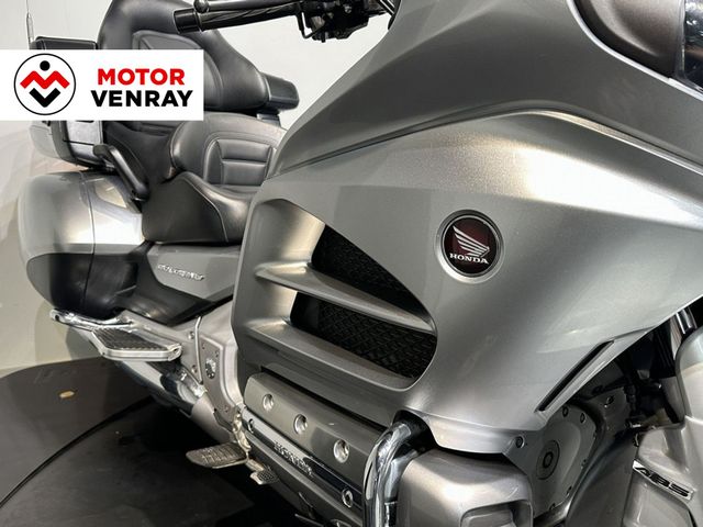 honda - gl-1800-goldwing