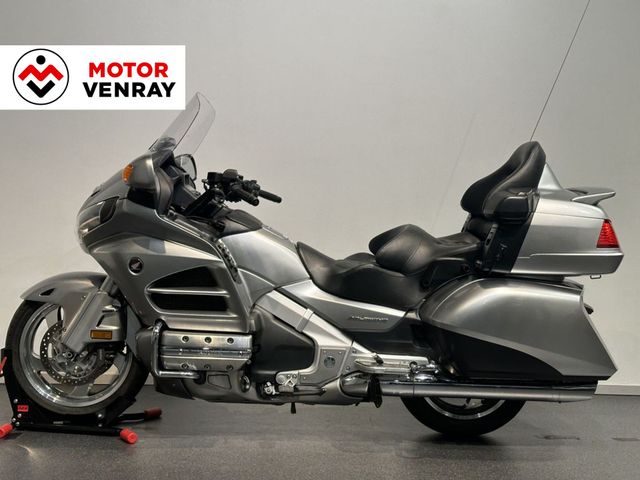 honda - gl-1800-goldwing