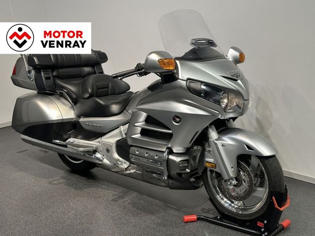 honda - gl-1800-goldwing