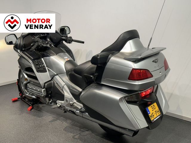 honda - gl-1800-goldwing