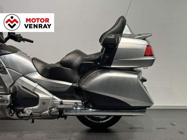 honda - gl-1800-goldwing