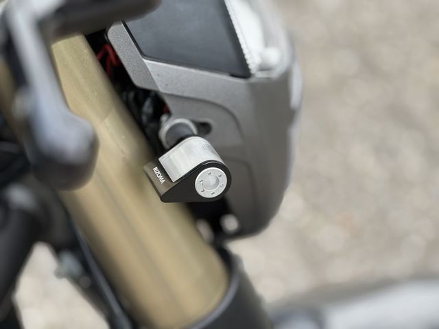 ducati - m-1100-evo
