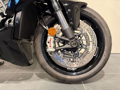 DUCATI DIAVEL V4 – foto 2