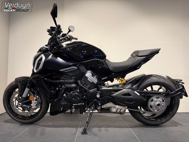ducati - diavel-v4