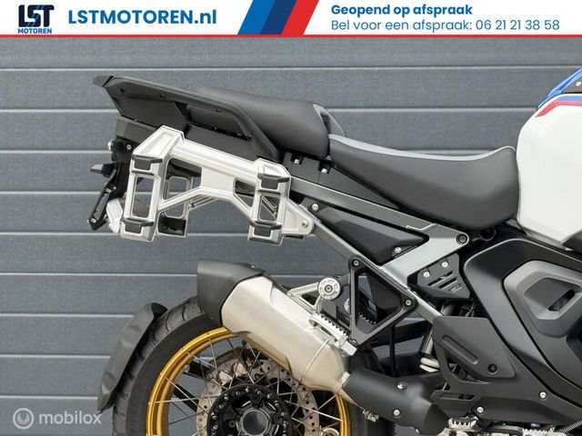 bmw - r-1300-gs-adventure