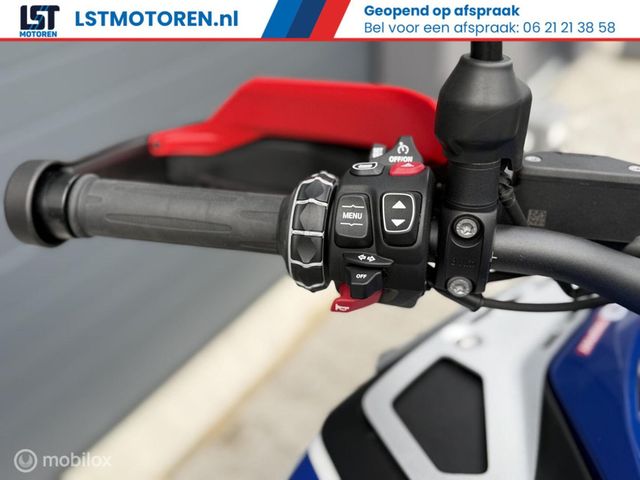 bmw - r-1300-gs-adventure