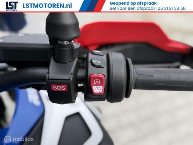 bmw - r-1300-gs-adventure