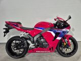 HONDA CBR 600 RR