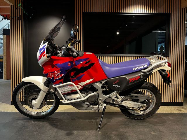 honda - xrv-750-africa-twin