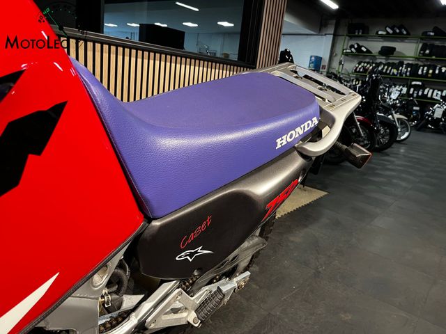 honda - xrv-750-africa-twin